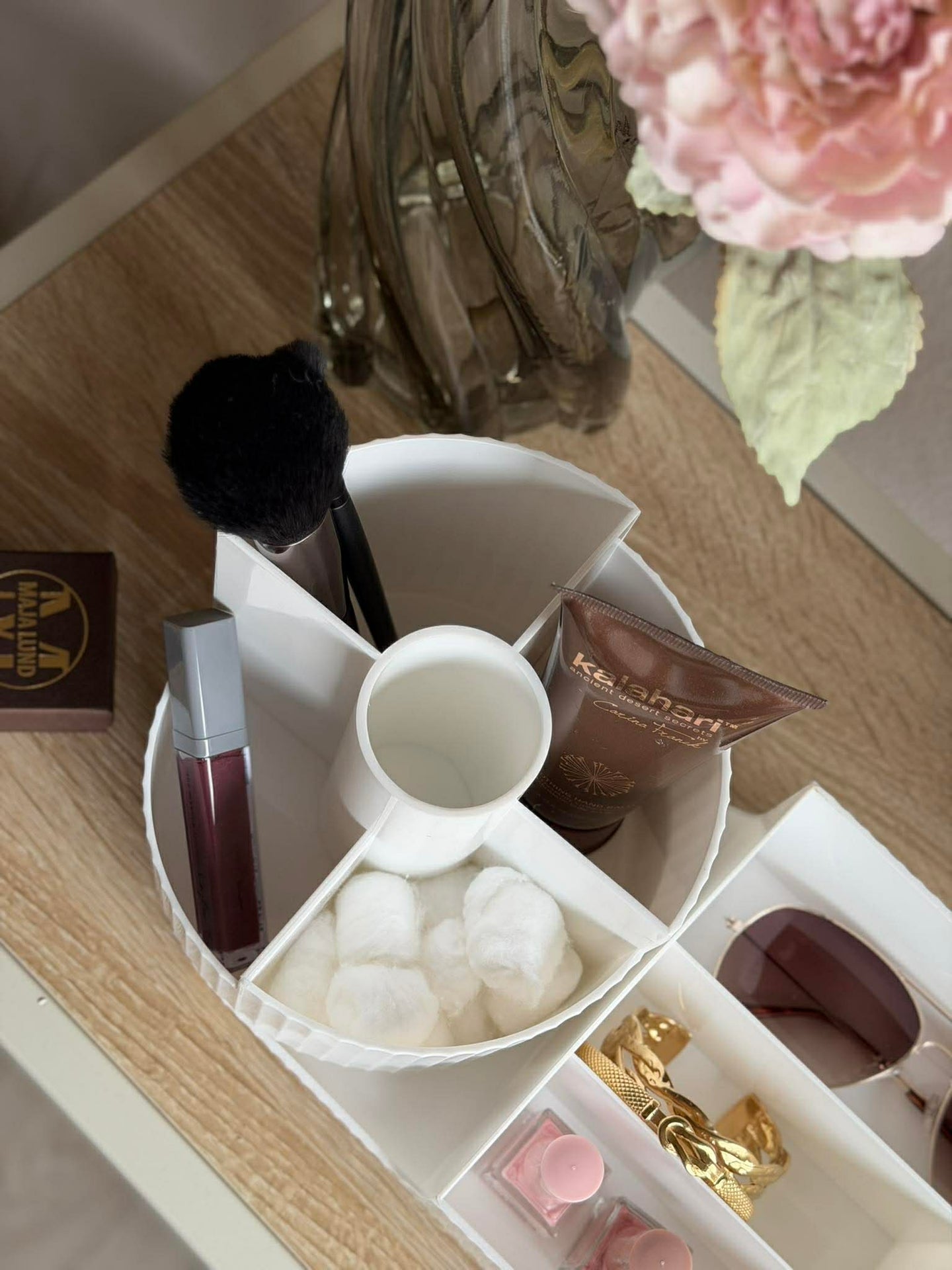 Makeup-organiser 9 fack och vridfunktion
