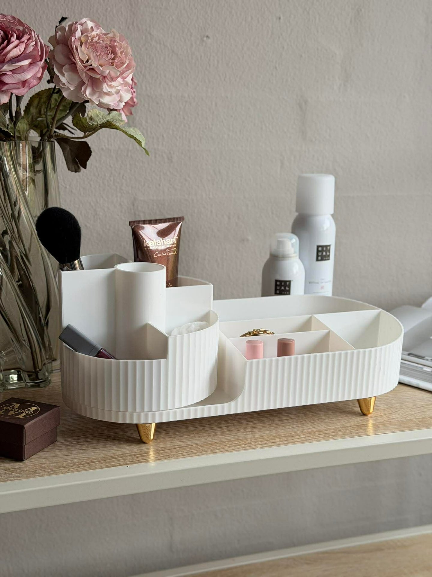 Makeup-organiser 9 fack och vridfunktion